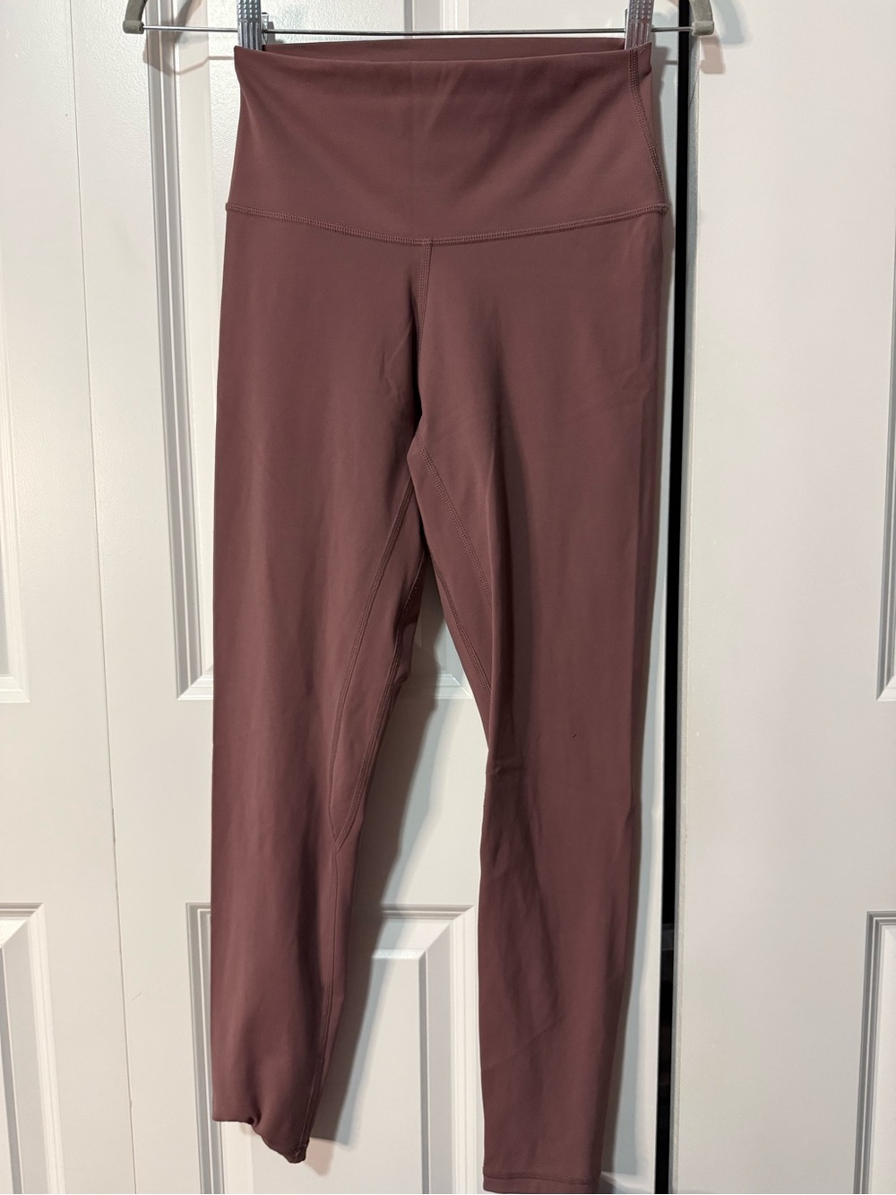 High-Rise Mauve Leggings - Women